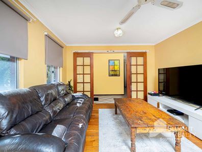 265 Ocean Drive, Withers WA 6230