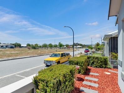 43 Shepherd Avenue, Ellenbrook WA 6069