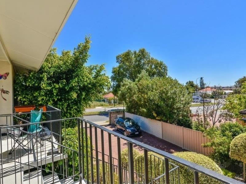 6/561 Canning Highway, Alfred Cove