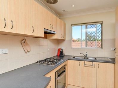 6/561 Canning Highway, Alfred Cove WA 6154