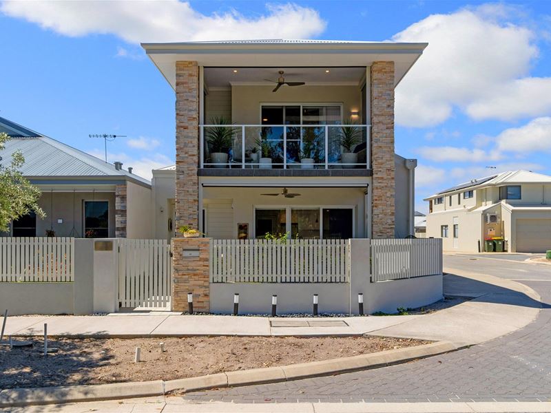 92 Clubhouse Lane, Gnangara WA 6077