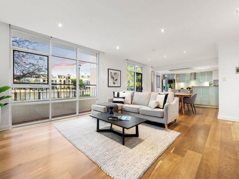 1/20 Royal Street, East Perth