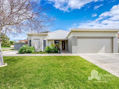 22 Gleneagles Way, Pelican Point WA 6230