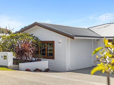14 Turnbull Way, Trigg WA 6029