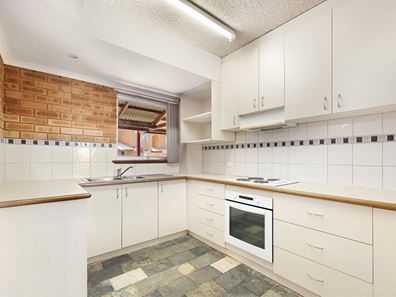 3/27 Strickland Drive, Millars Well WA 6714