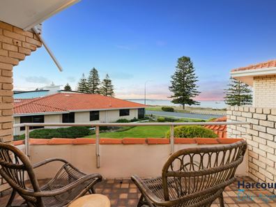 3/81 Esplanade, Rockingham WA 6168
