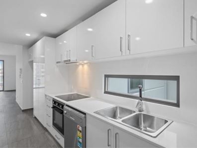 18/285 Vincent Street, Leederville WA 6007