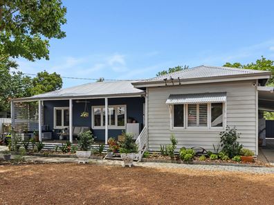 25B Holmesdale Road, Woodbridge WA 6056