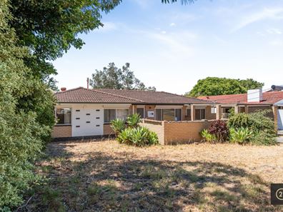 47 Lester Drive, Thornlie WA 6108
