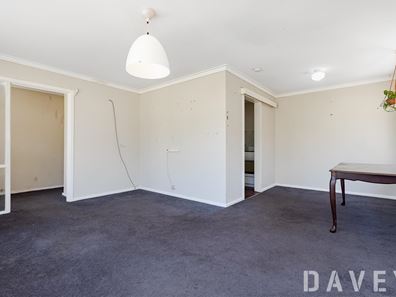 32 Ellison Drive, Padbury WA 6025