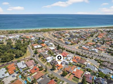 14 Broadbeach Boulevard, Hillarys WA 6025