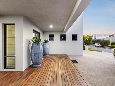 24 Cassidae Terrace, Karrinyup WA 6018