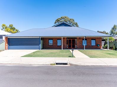 3 Redgum Road, Pinjarra WA 6208