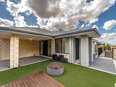 32 Bannerdale Road, Baldivis WA 6171