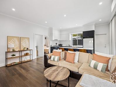 16A Aberle Street, Hamilton Hill WA 6163