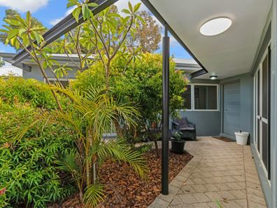 2A Dewey Street, Shelley WA 6148
