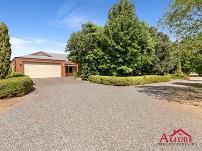 173 Karbro Drive, Cardup WA 6122