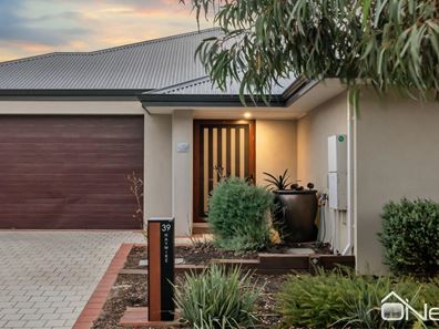 39 Haywire Avenue, Whitby WA 6123