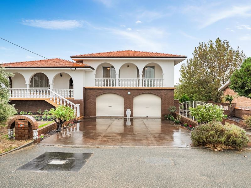 11 Covich Avenue, Beaconsfield