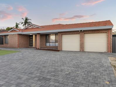 10 Sherwood Place, Alexander Heights WA 6064