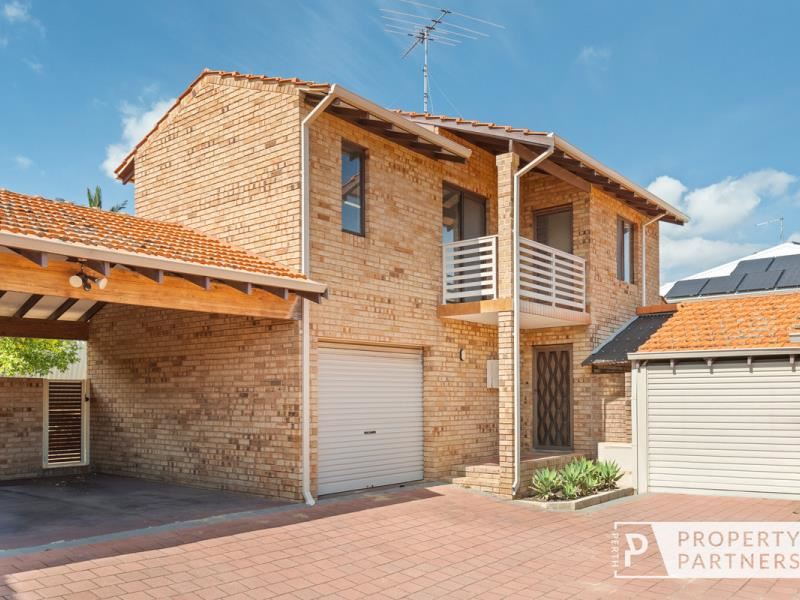 4/82 Deanmore Road, Scarborough