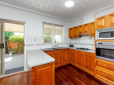 30 Camden Street, Dianella WA 6059