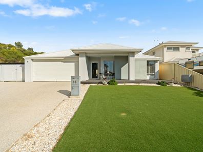 15 Aurifera Parkway, Madora Bay WA 6210