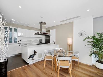 105/3 Marco Polo Drive, Mandurah WA 6210