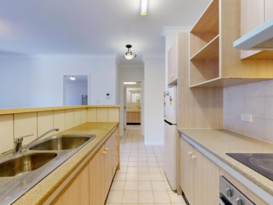 29/11 Regal Place, East Perth WA 6004