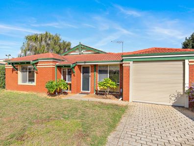 27 Woodley Way, Parmelia WA 6167