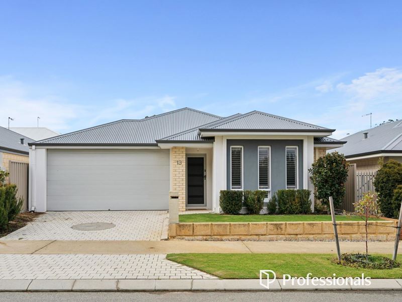 13 Autumn Approach, Forrestfield WA 6058