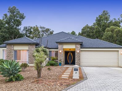 21 Salicina Gardens, Roleystone WA 6111