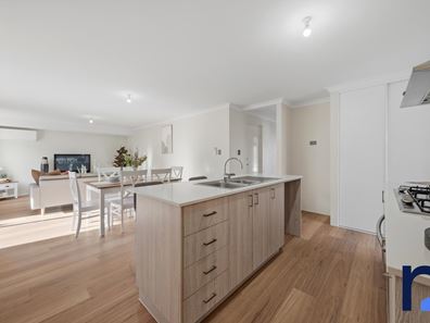 28 Vidalia Drive, Aveley WA 6069