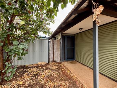 2/2 Phalarope Way, South Hedland WA 6722