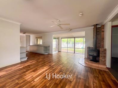 7 Earnshaw Road, West Busselton WA 6280