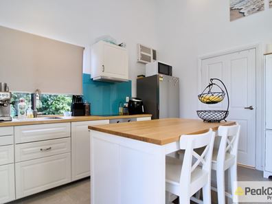 11 Hamersley Court (Granny Flat), Cooloongup WA 6168