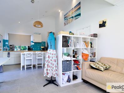11 Hamersley Court (Granny Flat), Cooloongup WA 6168
