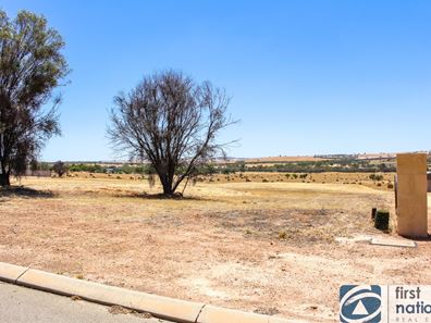 6 Fairway Bend, Northam WA 6401