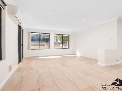 22 Oceanside Drive, Wandina WA 6530