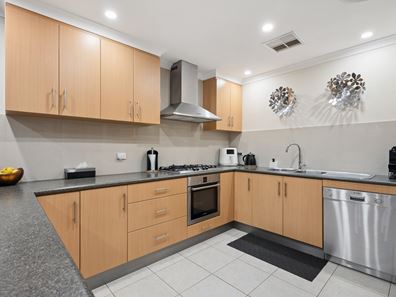187 Cedric Street, Stirling WA 6021