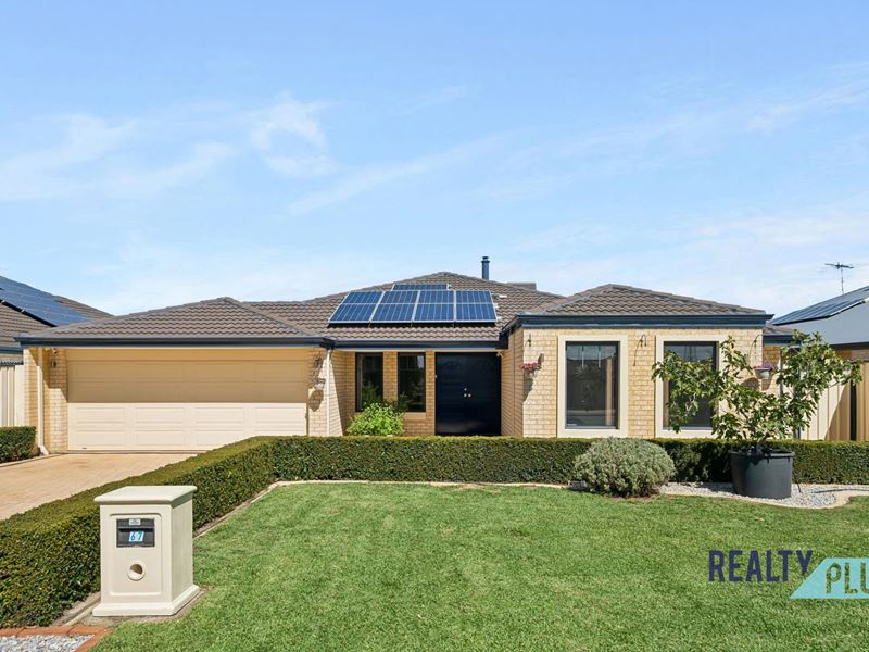 67 Briggs Street, South Lake WA 6164