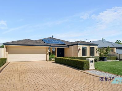 67 Briggs Street, South Lake WA 6164