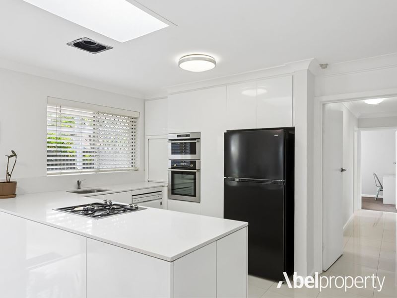 42 Aughton Street, Bayswater