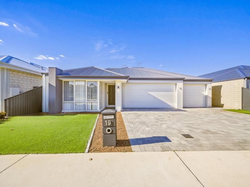 19 Colosseum Entrance, Baldivis