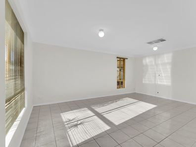 67 Fountain Way, Huntingdale WA 6110