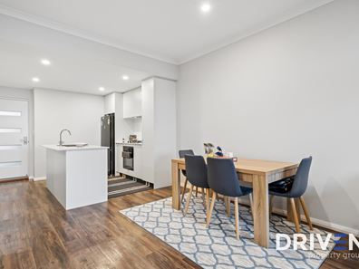 2/2 Cooli Street, Hammond Park WA 6164