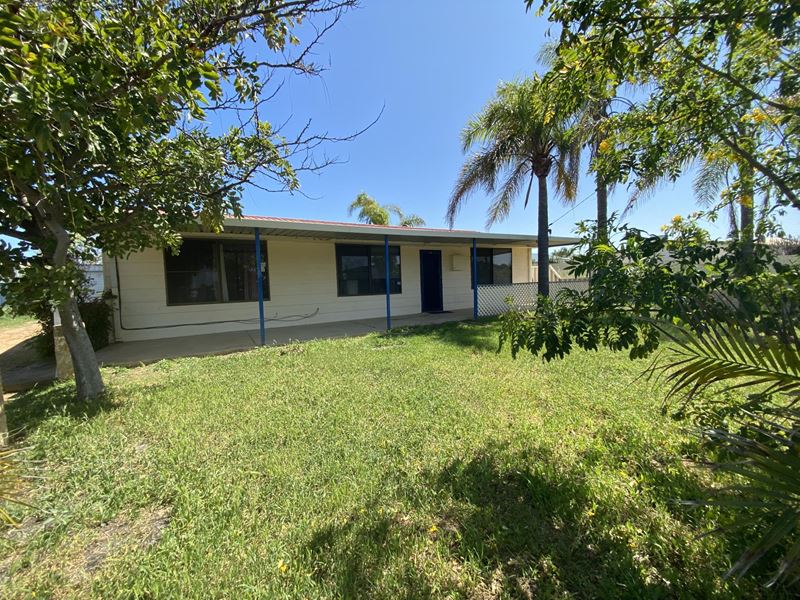 51 Waldeck Street, Dongara WA 6525