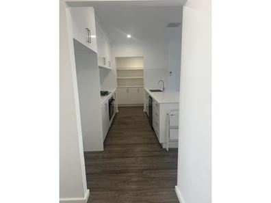 10 Leggatt Street, Eglinton WA 6034