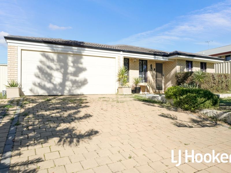 15 Drammen Elbow, Merriwa WA 6030