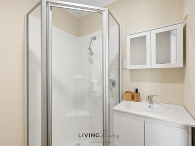 Room/5  21 Juncea Way, Hammond Park WA 6164